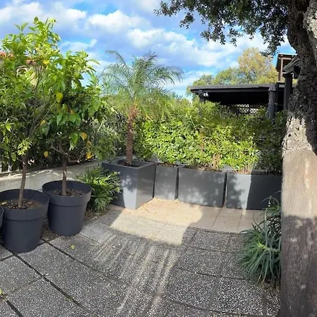 Appartamento Relax In With Private Garden 2 Bedrooms *